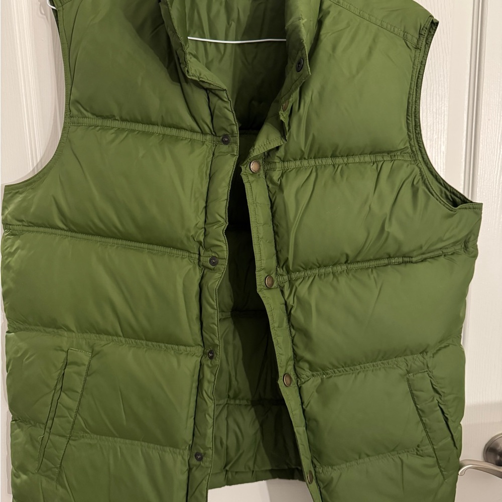Land’s End Olive Green Puffer Vest